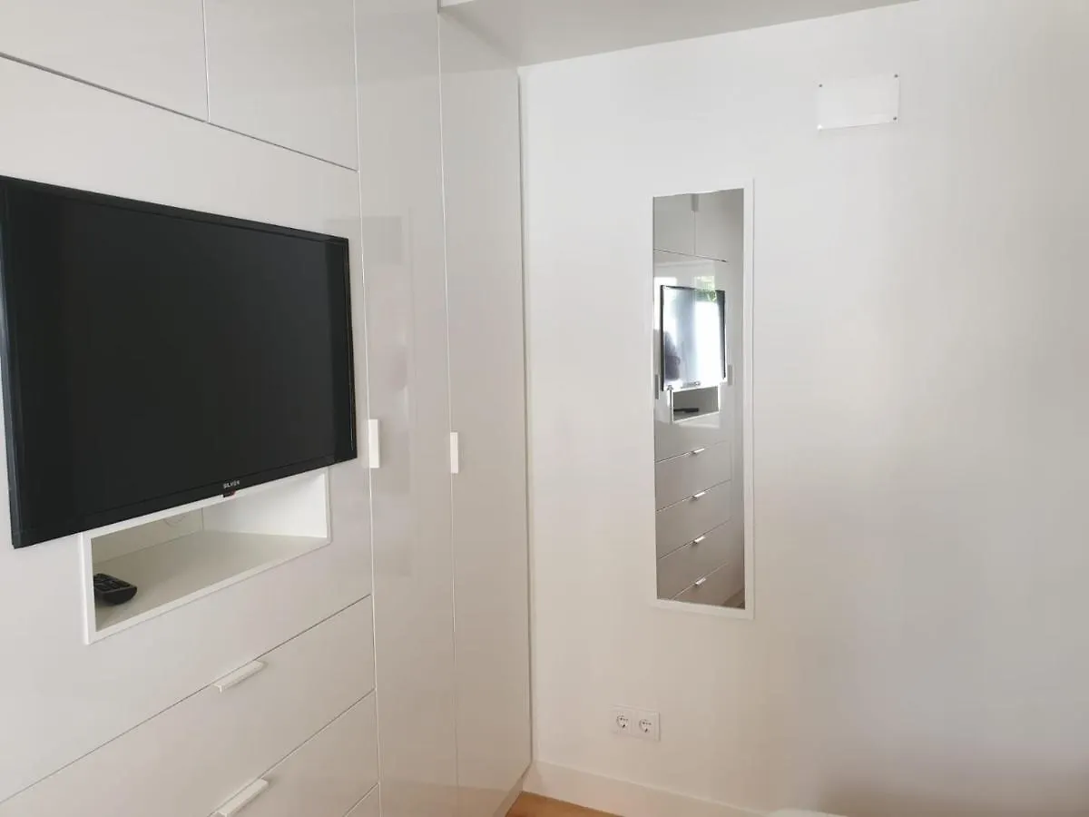 Principe Real Central Home Lisbon Apartment